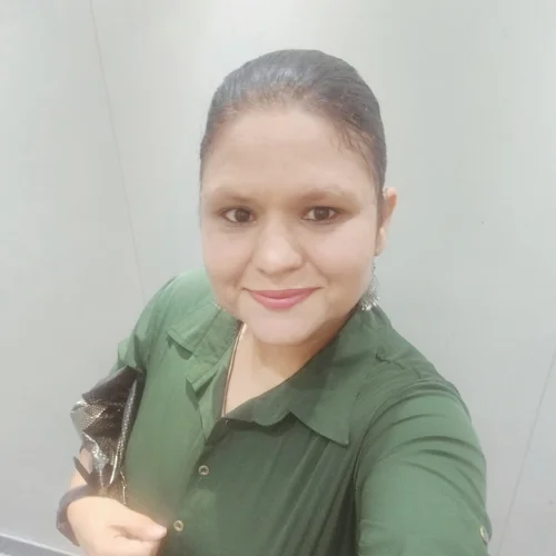Urvashi Raj - Public Speaking Expert